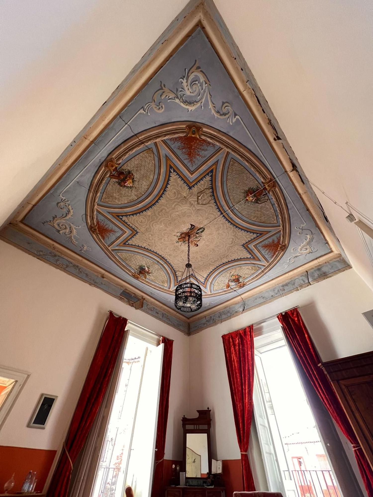 Dimora Storica Giostra Vecchia - Palazzo Grisolia 1809 Cosenza Extérieur photo
